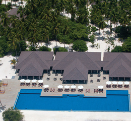 The liquid pool side