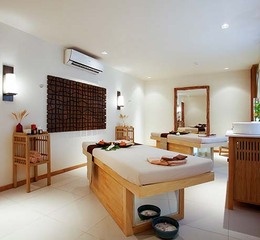 Spa cenvaree behandlungsraum