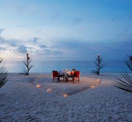 Dinneronthe beach