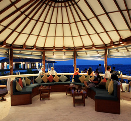 Coral bar