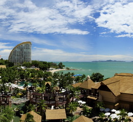 Centara grand mirage beach resort pattaya water park panorama