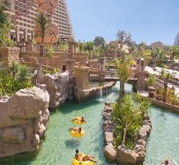 Centara grand mirage beach resort pattaya lazy river 01