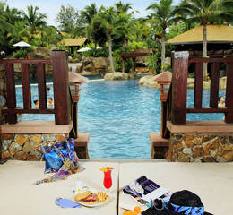 Centara grand mirage beach resort pattaya water park cabana